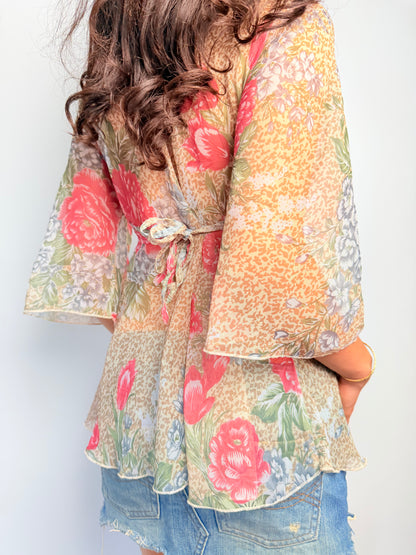 2000s floral leopard 3/4 sleeve top